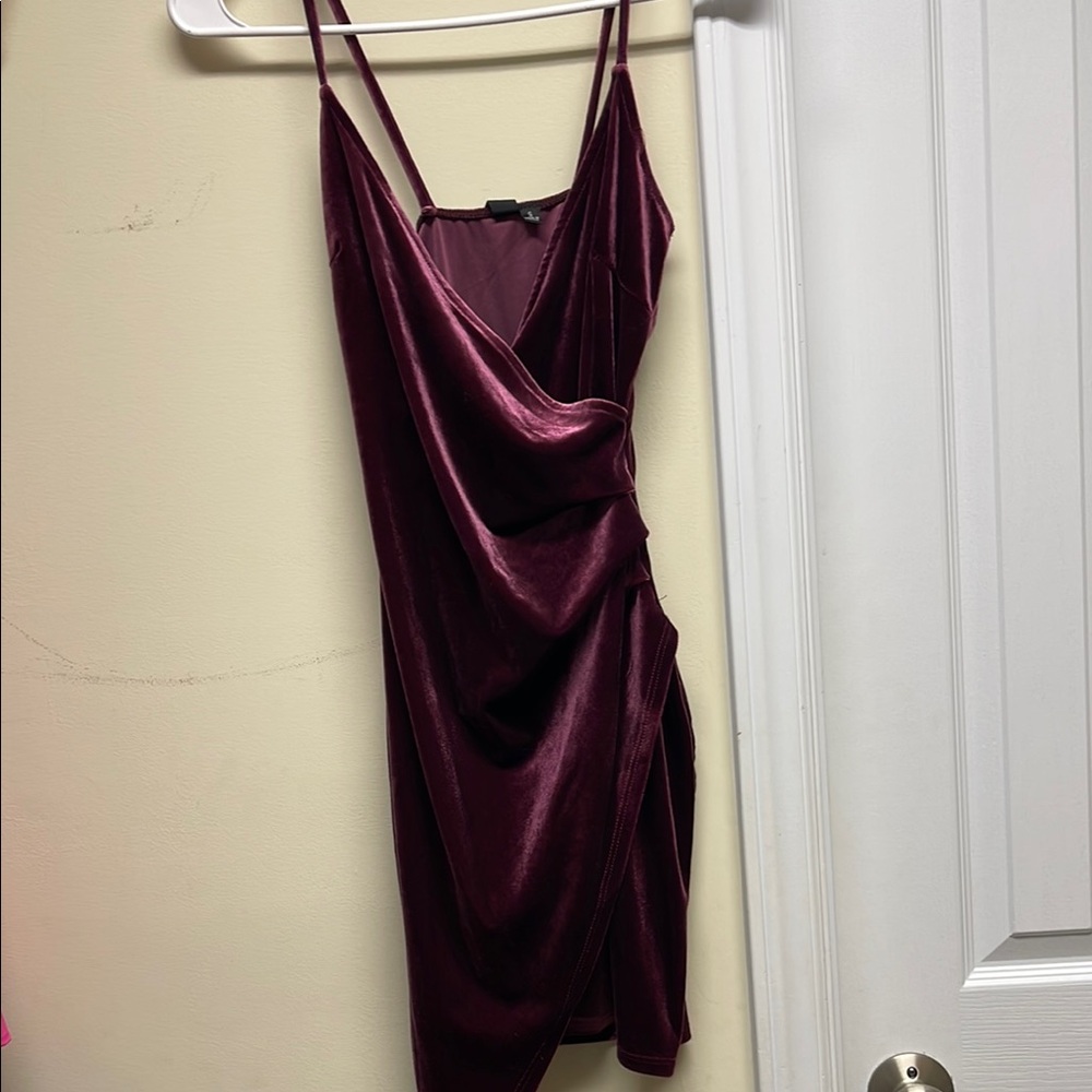 Elegant Velvet Burgundy Dress